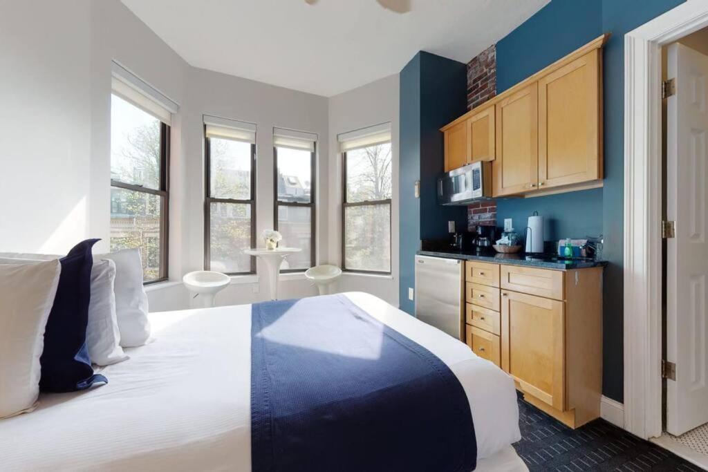 Centrally Located Studio In The Southend, #25 Бостон Экстерьер фото