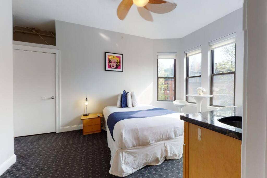 Centrally Located Studio In The Southend, #25 Бостон Экстерьер фото